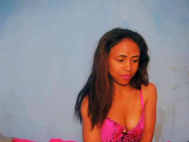 prettygirls11 webcam