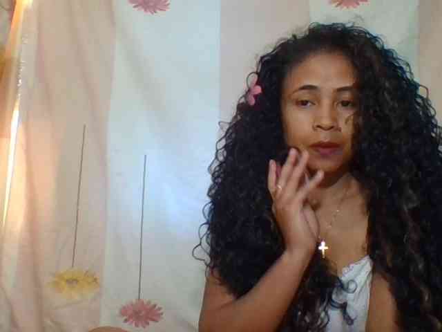 prettygirls11 webcam