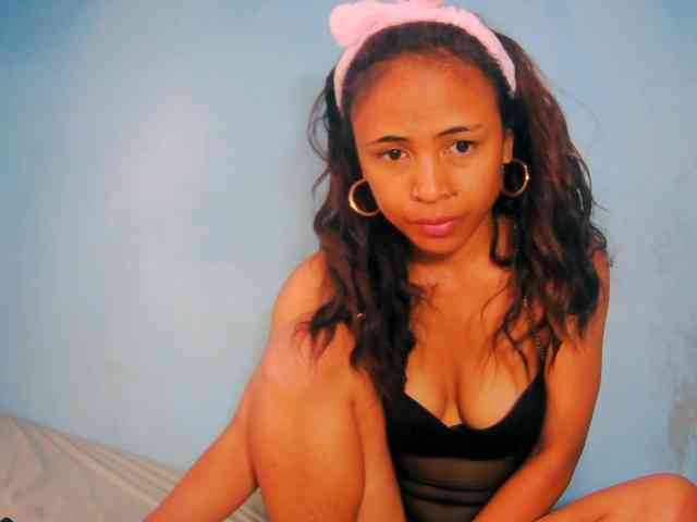 prettygirls11 webcam