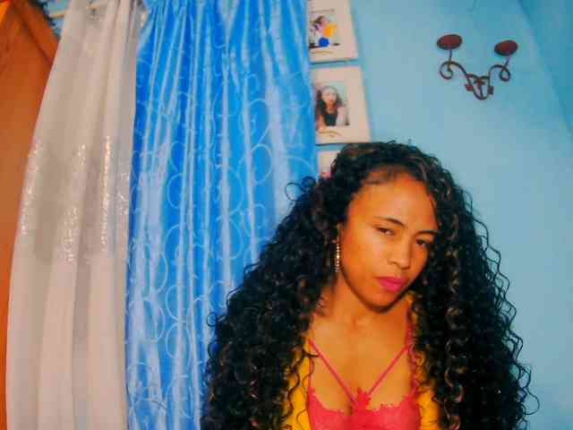 prettygirls11 webcam
