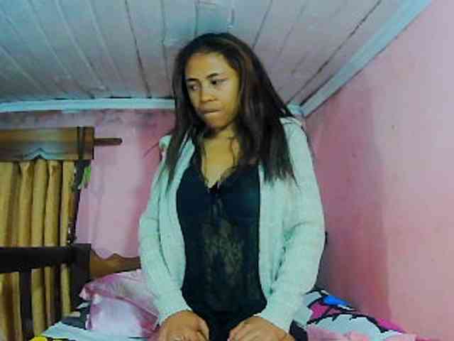 prettygirls11 webcam