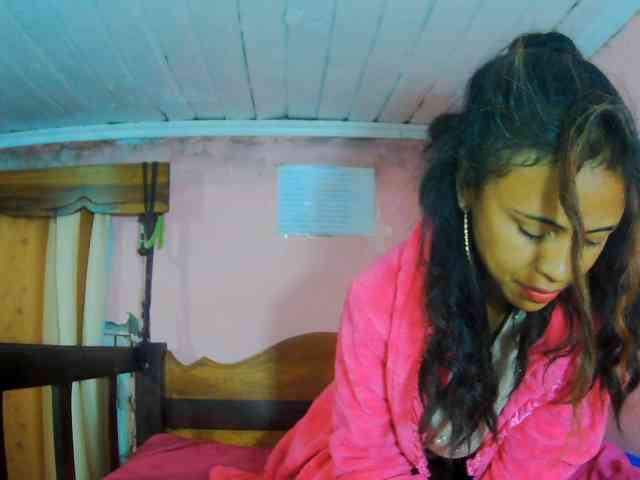 prettygirls11 webcam