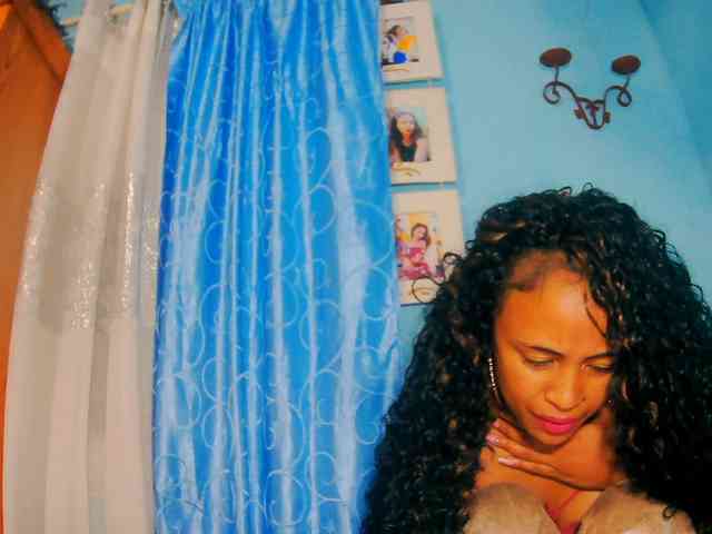 prettygirls11 webcam