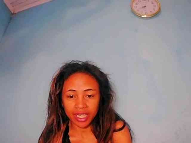 prettygirls11 webcam