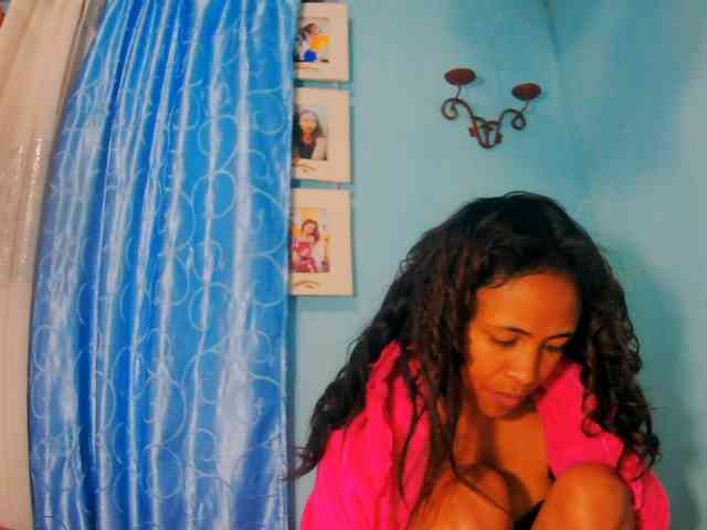 prettygirls11 webcam