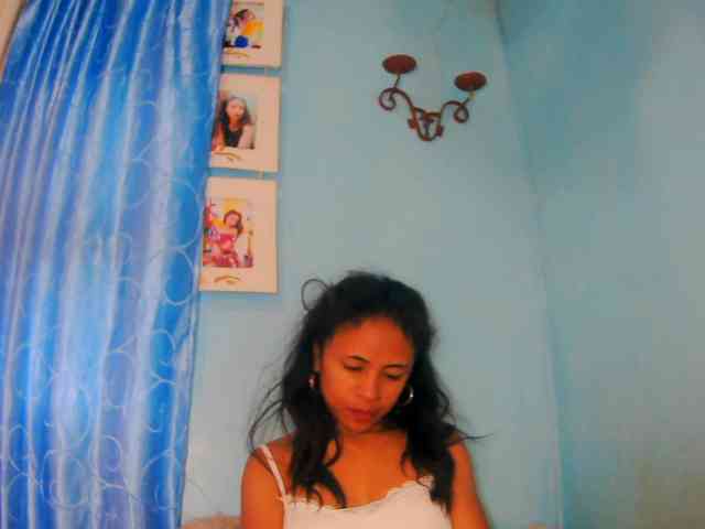 prettygirls11 webcam
