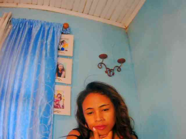 prettygirls11 webcam
