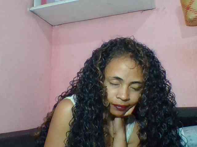 prettygirls11 webcam
