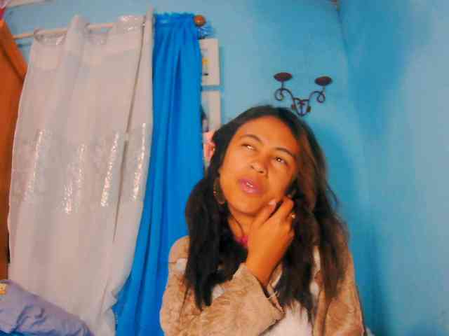 prettygirls11 webcam