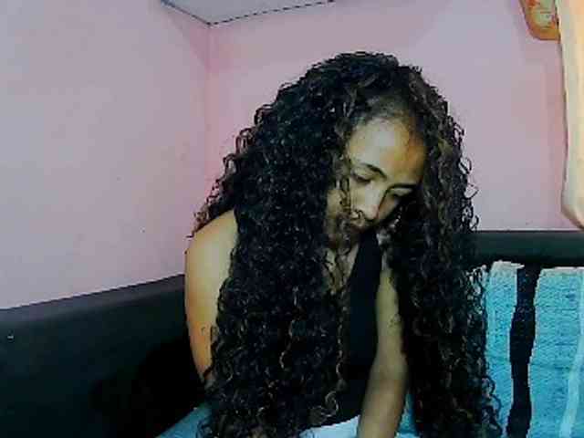 prettygirls11 webcam