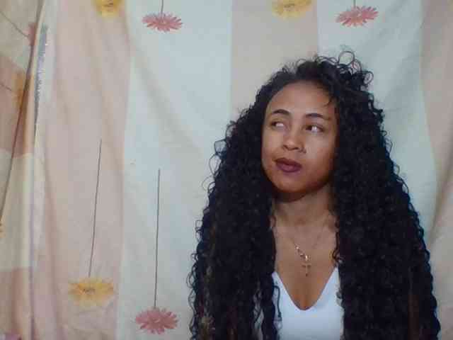 prettygirls11 webcam