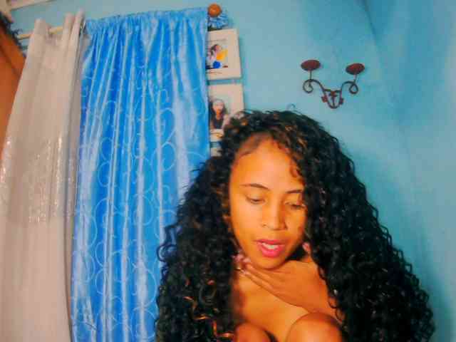 prettygirls11 webcam