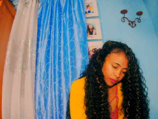 prettygirls11 webcam