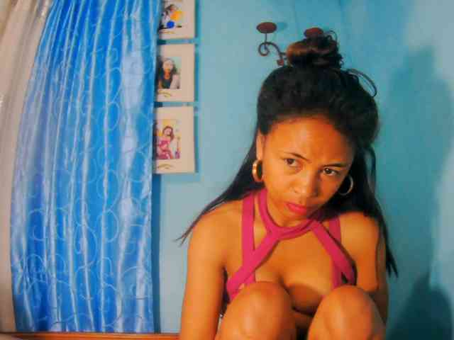 prettygirls11 webcam