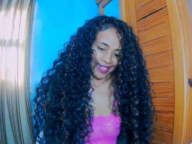 prettygirls11 webcam