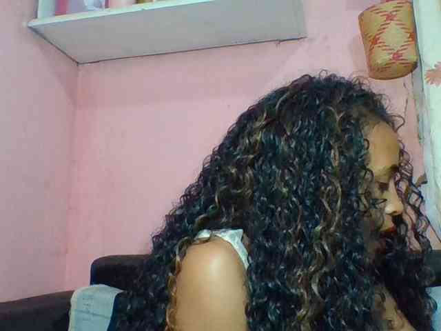 prettygirls11 webcam