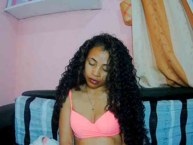 prettygirls11 webcam