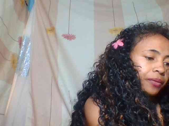 prettygirls11 webcam