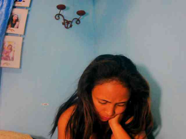 prettygirls11 webcam