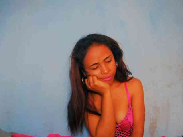 prettygirls11 webcam