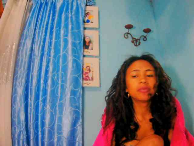 prettygirls11 webcam