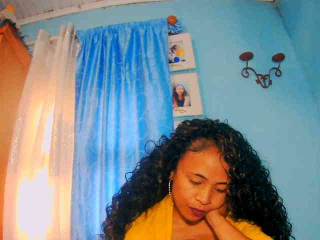 prettygirls11 webcam