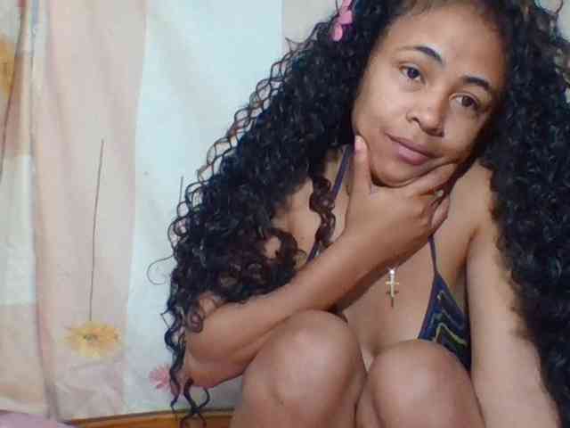 prettygirls11 webcam