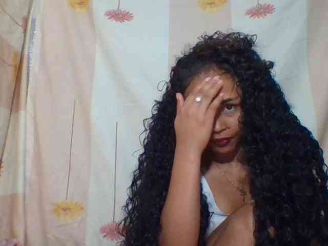 prettygirls11 webcam