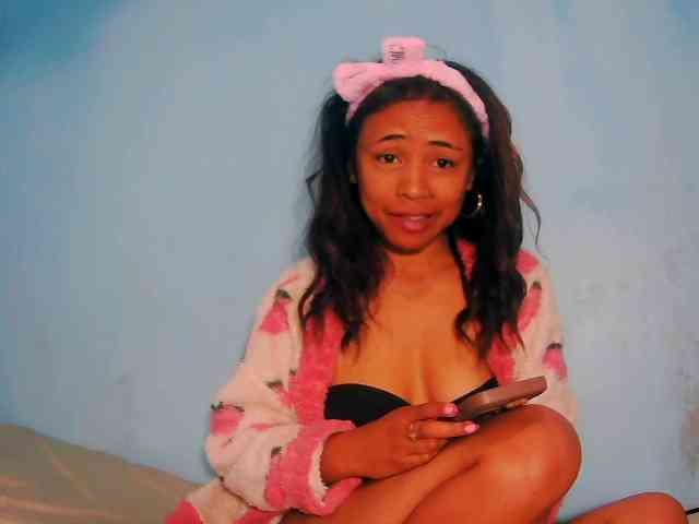 prettygirls11 webcam