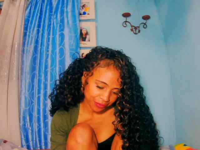prettygirls11 webcam