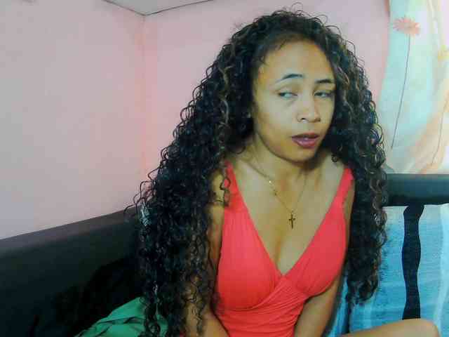 prettygirls11 webcam