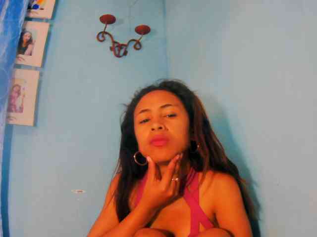 prettygirls11 webcam