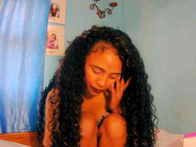 prettygirls11 webcam