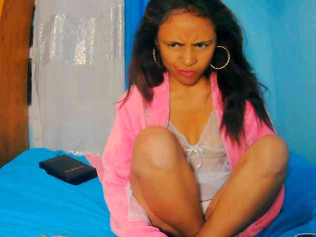 prettygirls11 webcam