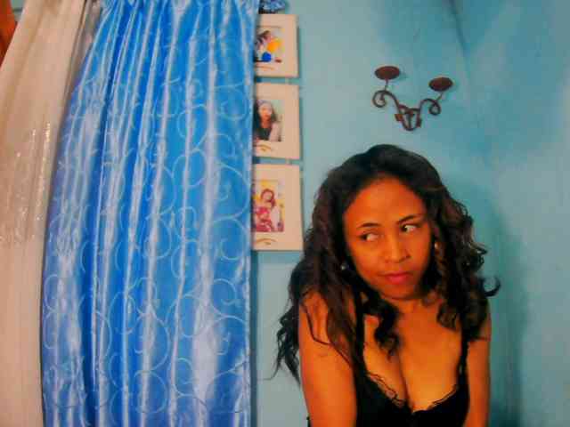 prettygirls11 webcam
