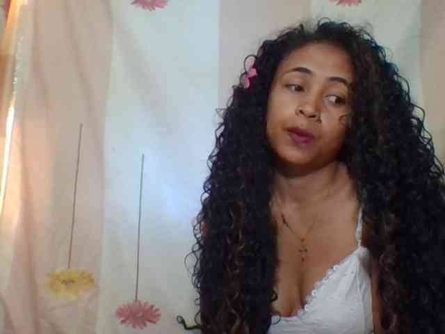 prettygirls11 webcam