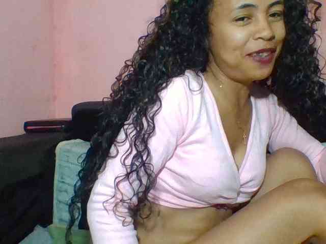 prettygirls11 webcam