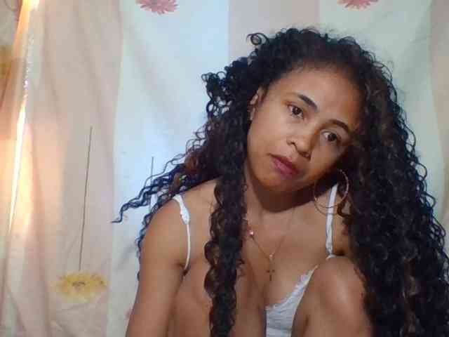prettygirls11 webcam