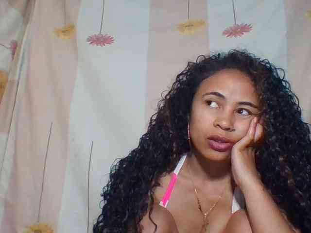 prettygirls11 webcam