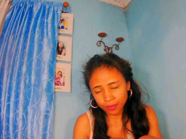 prettygirls11 webcam