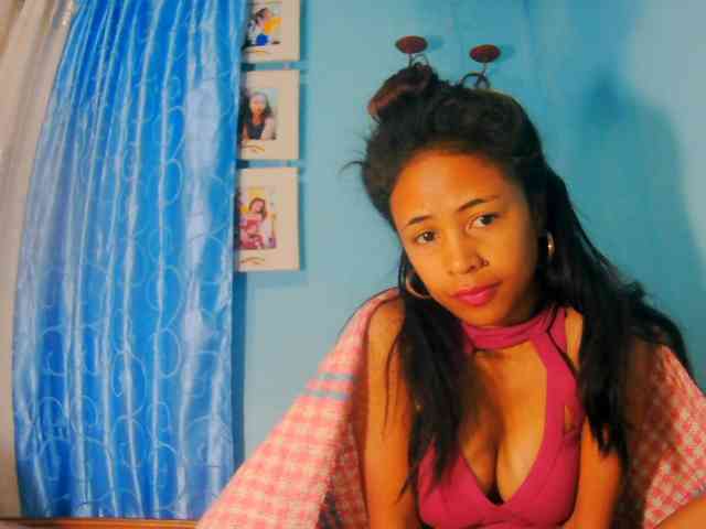 prettygirls11 webcam