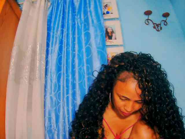 prettygirls11 webcam