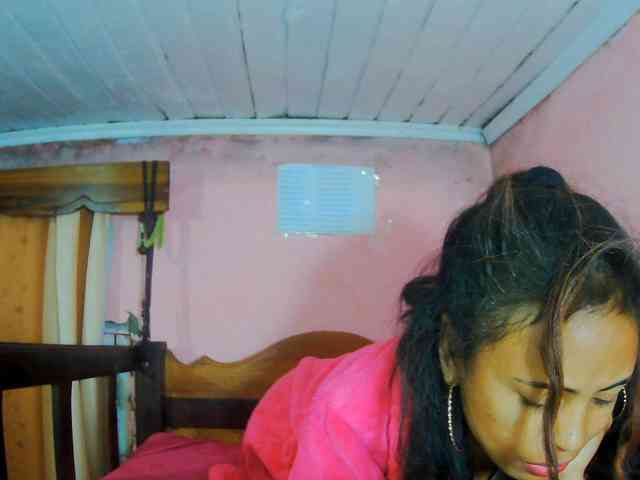 prettygirls11 webcam