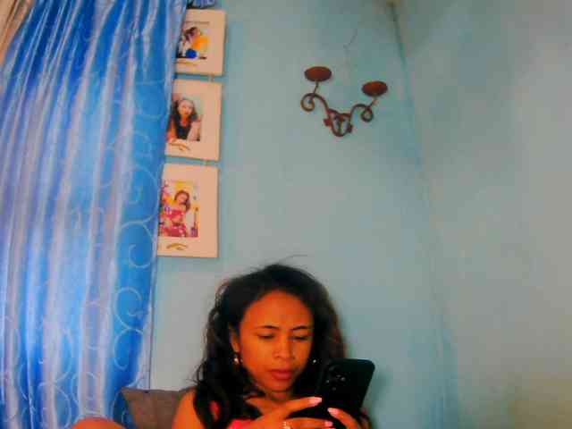 prettygirls11 webcam
