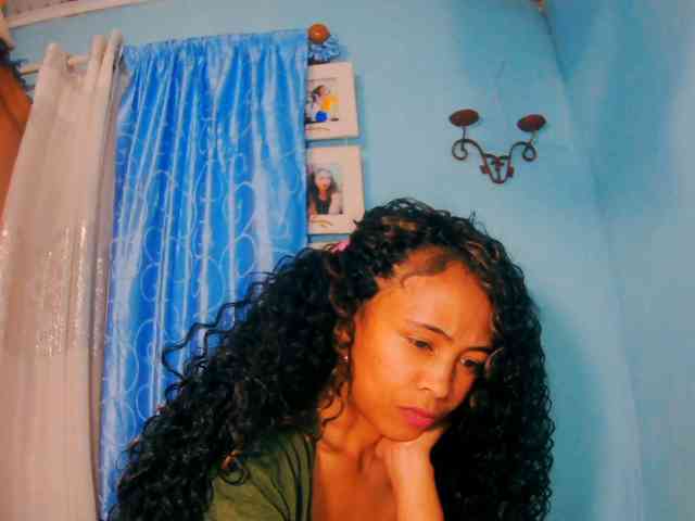 prettygirls11 webcam