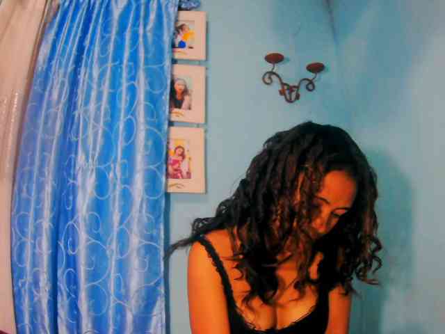 prettygirls11 webcam