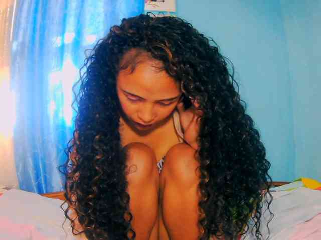 prettygirls11 webcam