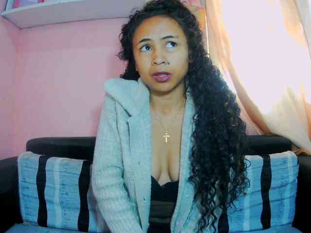 prettygirls11 webcam