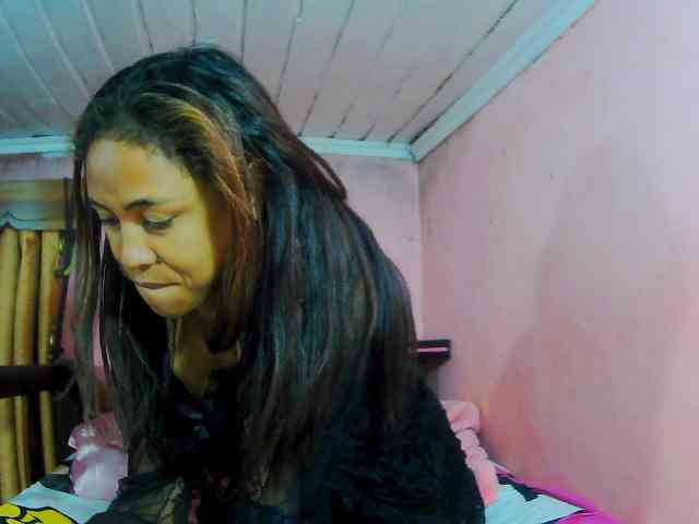 prettygirls11 webcam