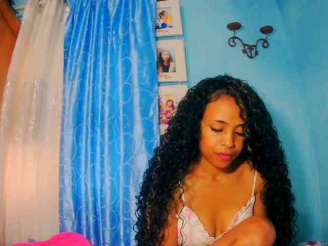 prettygirls11 webcam